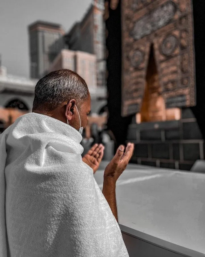 Kaaba Dikha De Maula in Urdu Lyrics