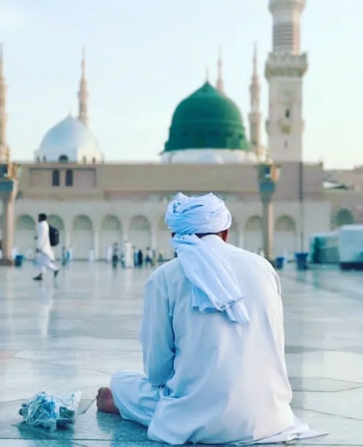 Mustafa Jane Rehmat Pe Lakhon Salam Lyrics in Roman English